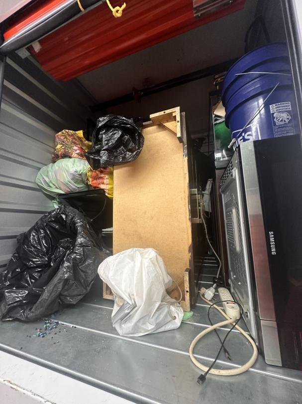 Storage Unit Auction in Newark, NJ at Uhaul of Newark (Orange street